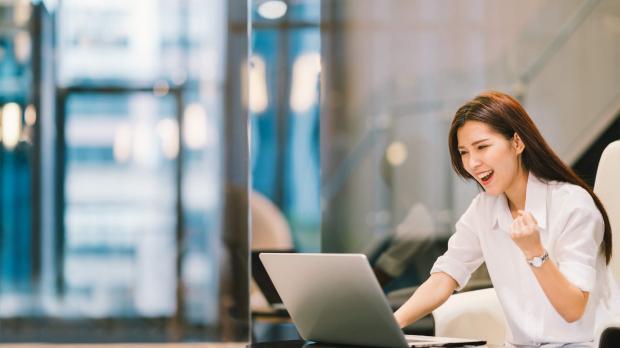 Lady delighted at switching EB providers